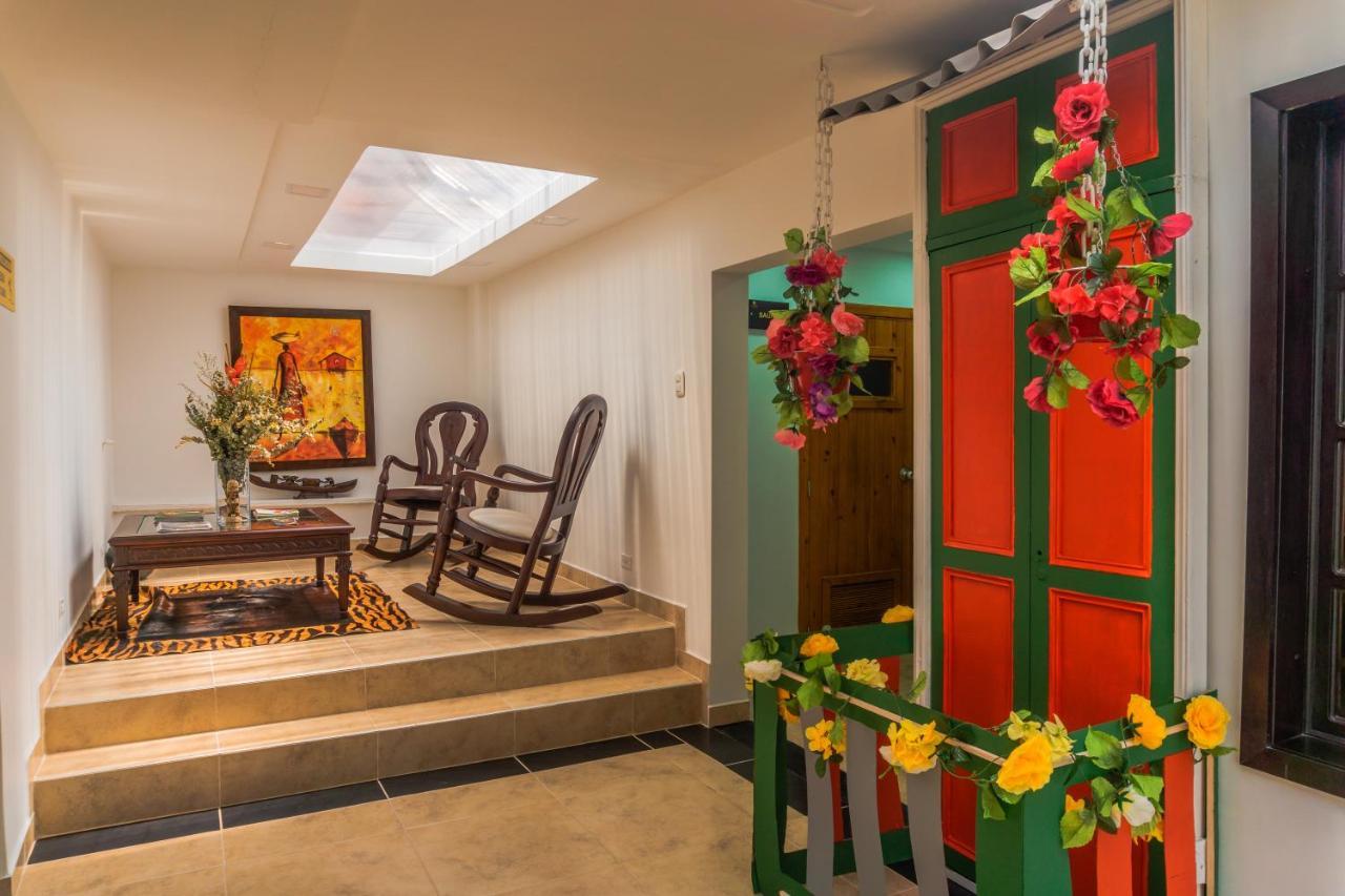 Hotel Alamos Del Parque Перейра Екстериор снимка